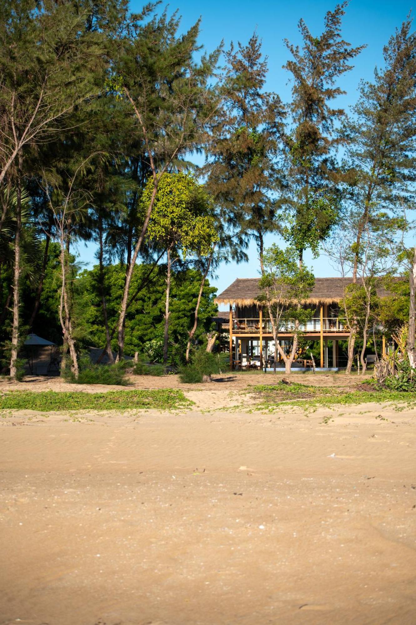 Niketh Villa Komari Arugambay Kültér fotó